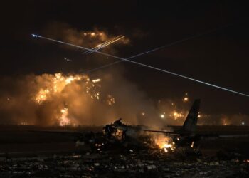 Drones ukrainiens frappant la Russie