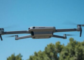 Autopilote Parrot CHUCK 3.0 naviguant sans GPS.