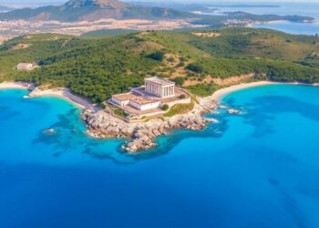 Vue aérienne de paysages grecs époustouflants.