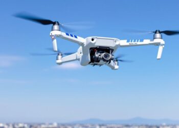 Drone volant au-dessus d'un paysage urbain.