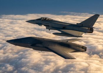 Airbus Valkyrie : drone de combat en vol au-dessus de l'Europe